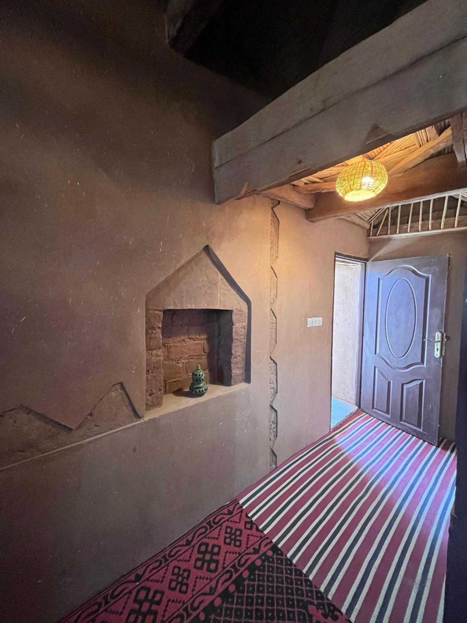 Hotel Dar Talmoudi Tagounite Esterno foto
